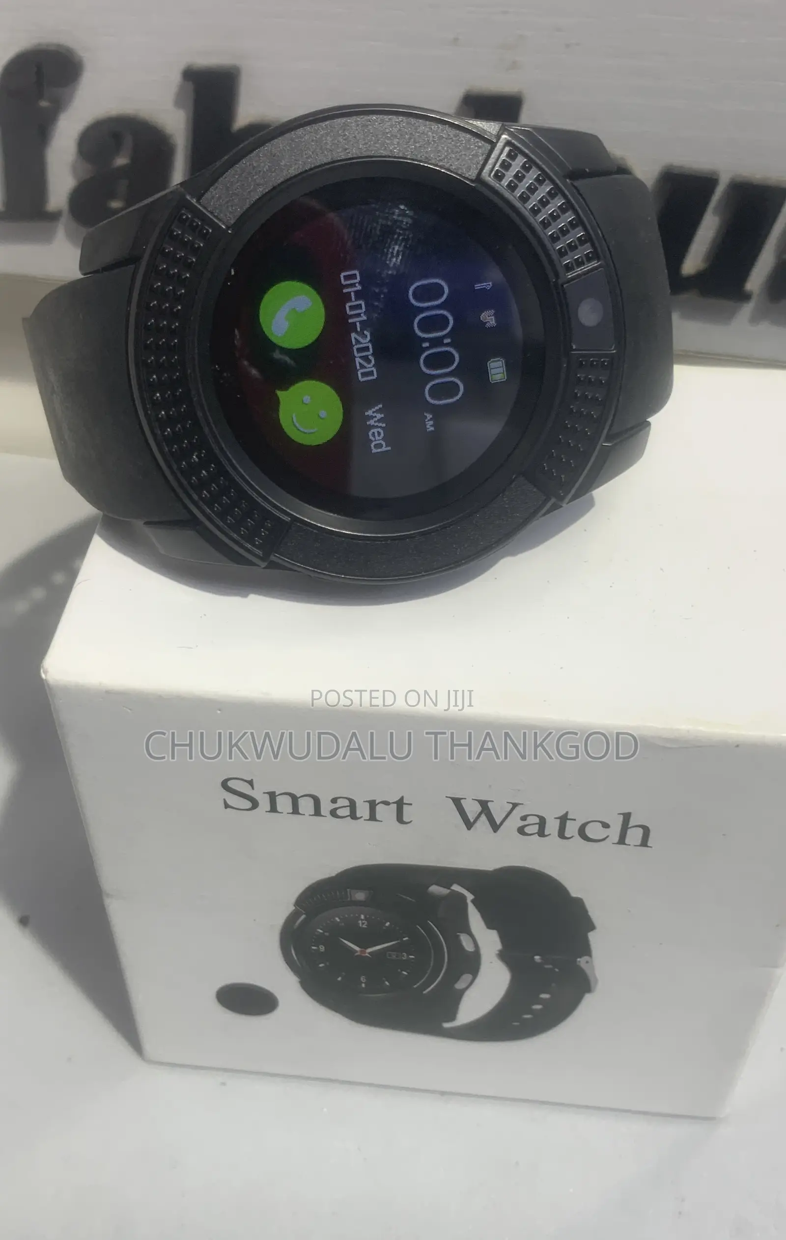 V8 Smartwatch
