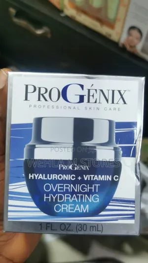 Progenix Hyaluronic + Vitamin C Overnight Hydrating Cream - 30ml