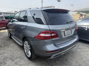 Mercedes-Benz M Class ML 350 4Matic 2012 Gray