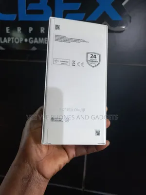 New Samsung Galaxy A17 5G 128 GB Black