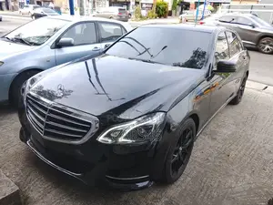 Mercedes-Benz E350 Base 4Matic Sedan AWD (3.5L 6cyl 7A) 2014 Black
