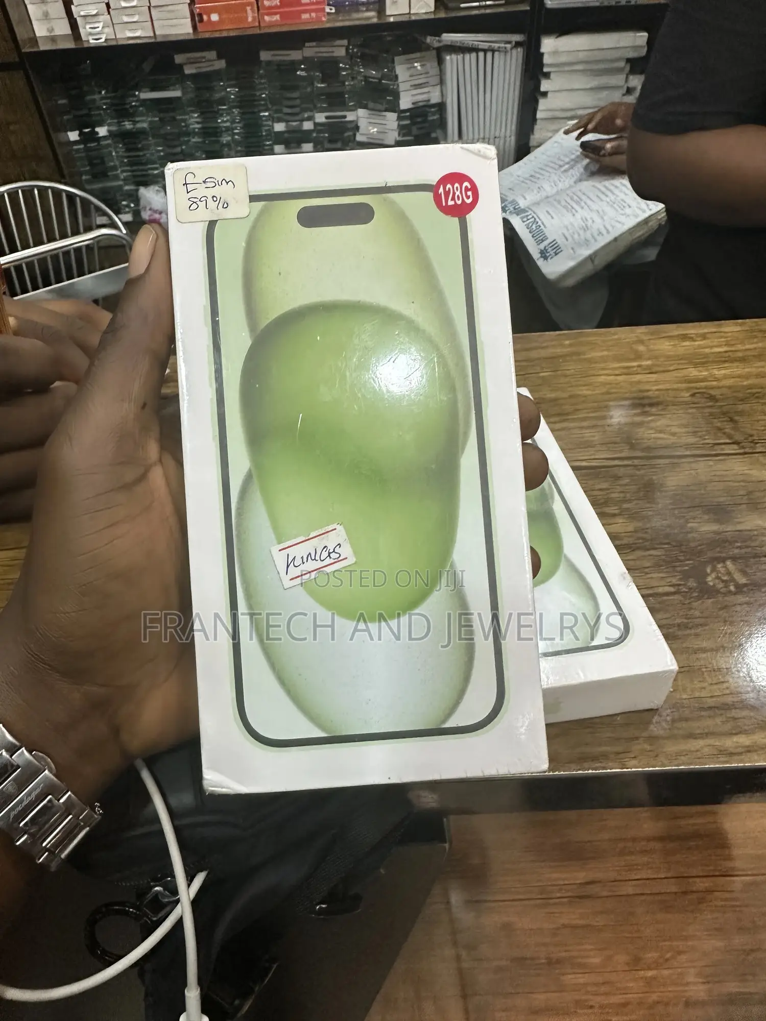Apple iPhone 15 Plus 128 GB Green