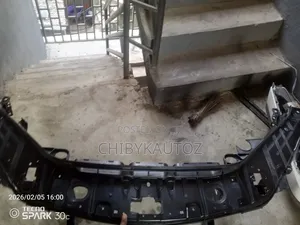 Front Cut/Radiator Support Ml/Gle/Gl 166