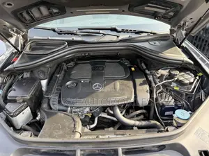 Mercedes-Benz M Class ML 350 BlueTEC 4Matic 2012 Gray