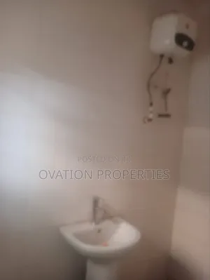 2bdrm Block of Flats in Magodo for rent