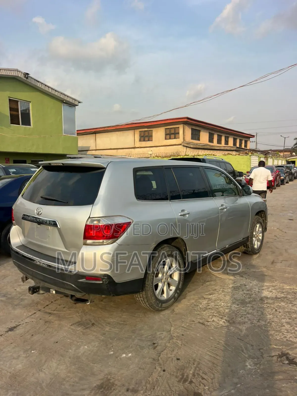 Toyota Highlander 3.5L 4WD 2013 Silver