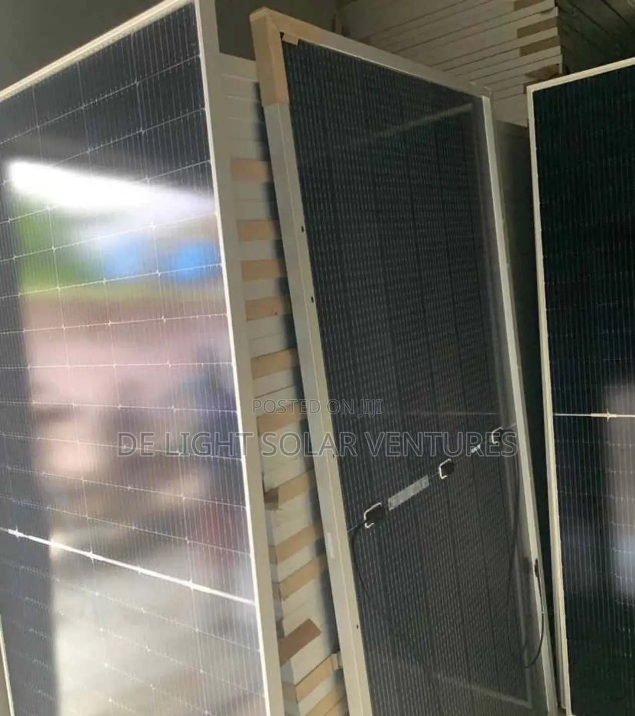 535watts Jinko Monocrystalline Solar Panel