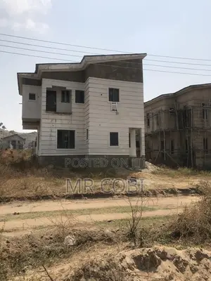 Furnished 3bdrm Duplex in Lugbe District for sale
