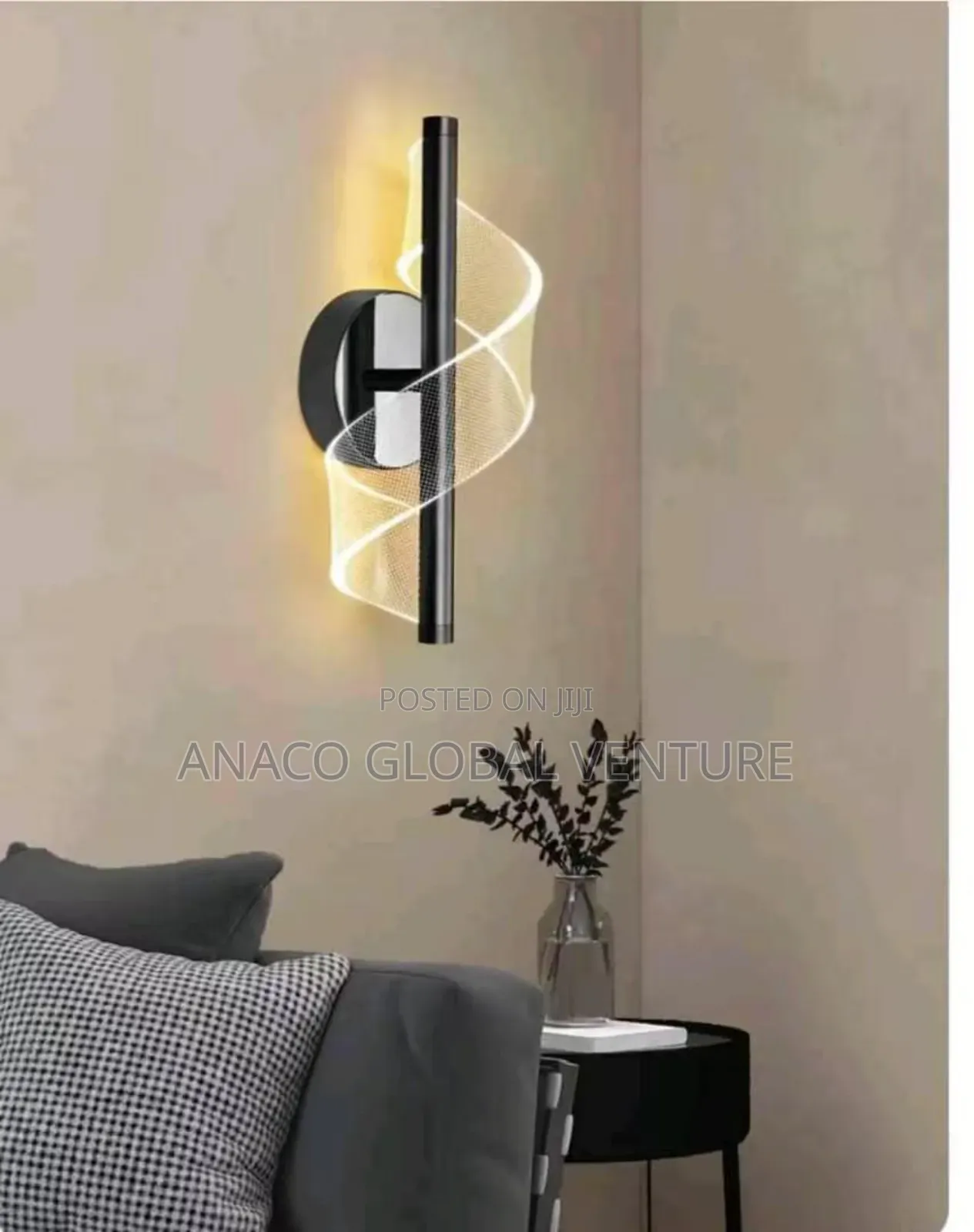Classic Led Wall Bracket Black Body 3 Colour's Light