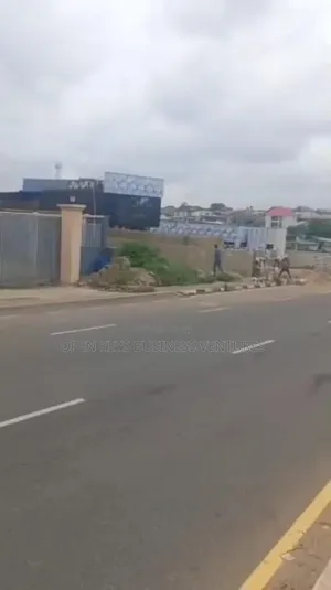 1,213sqm of Commercial Land on Akala Express