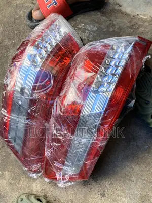 Camry 2010 Rearback Light Available