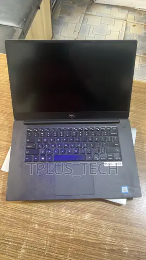 Laptop Dell Precision 5520 16GB Intel Core i7 SSD 512GB