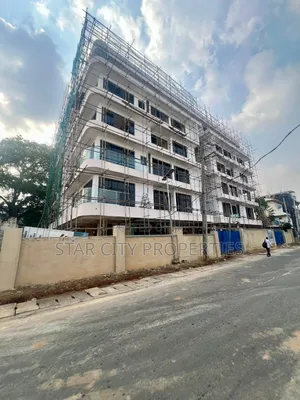 4bdrm Penthouse in Ikeja Lagos for sale