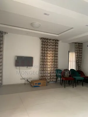 3bdrm Townhouse / Terrace in Chevron for rent