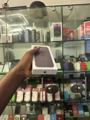 New Apple iPhone 16 128 GB Black