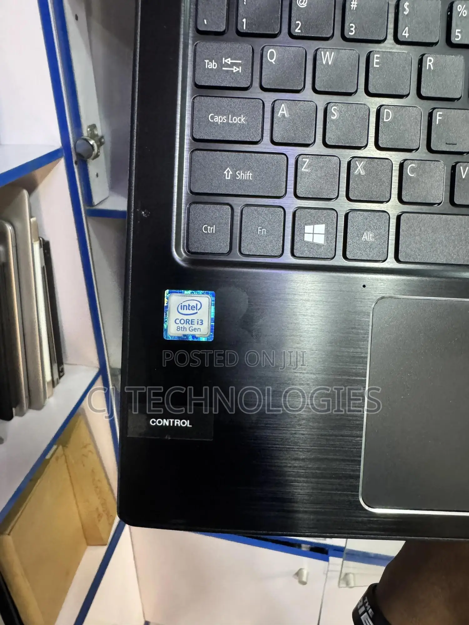 Laptop Acer Aspire E5-576 4GB Intel Core I3 SSD 128GB