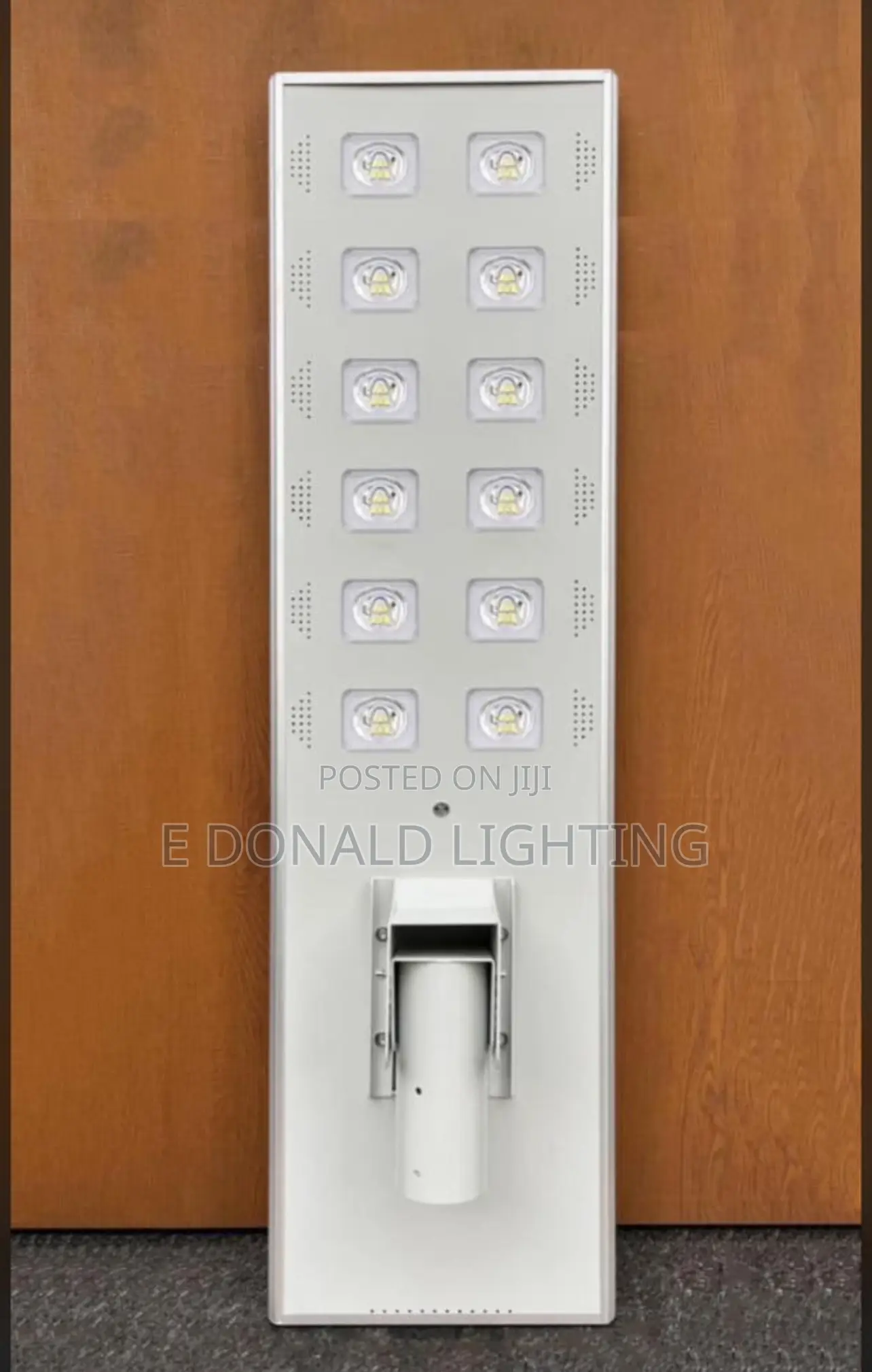 Solar Street Light 12 Eyes