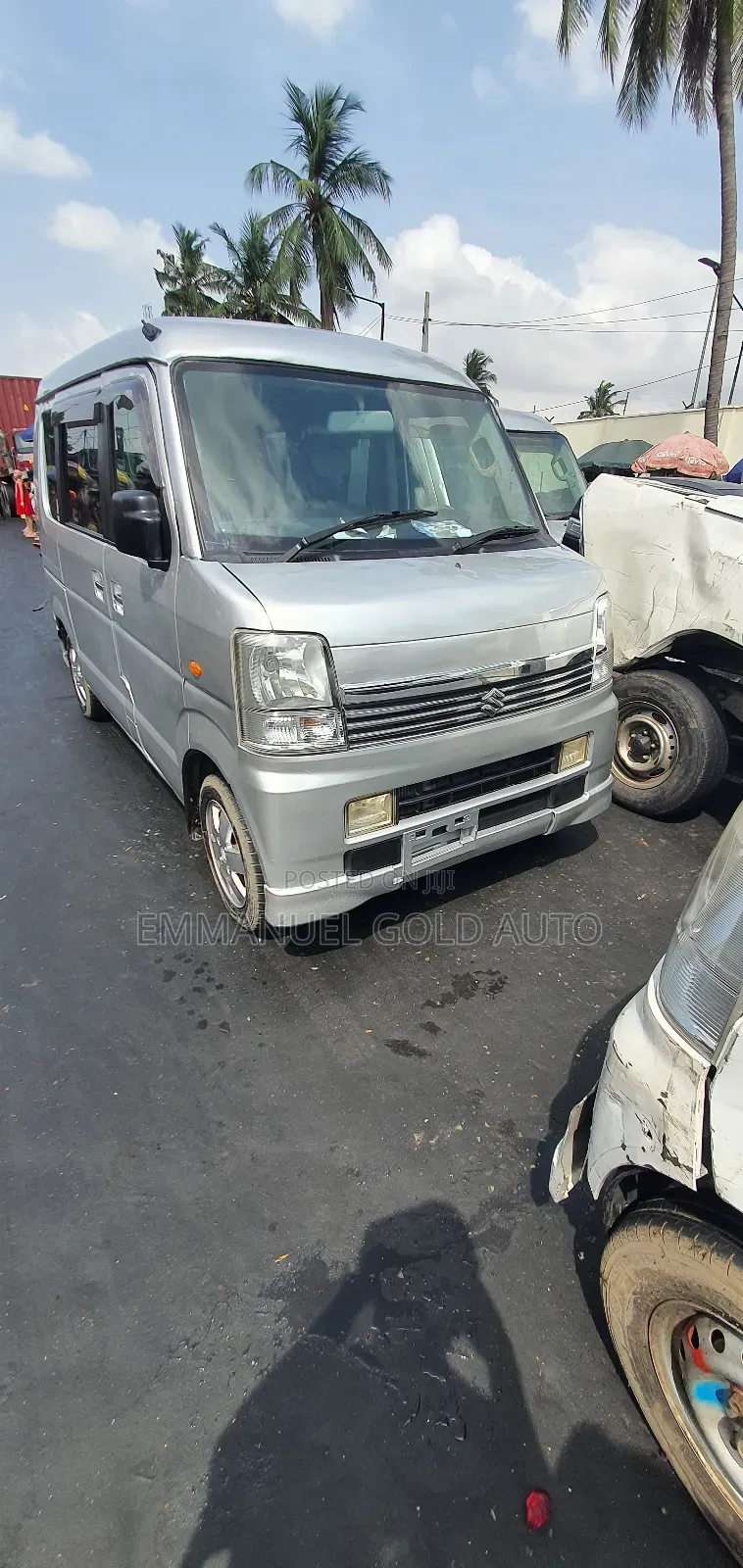 Suzuki APV Minibus 2014 Silver