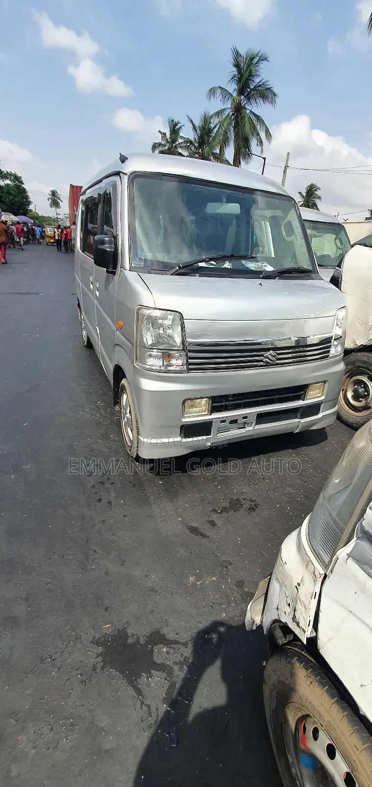 Suzuki APV Minibus 2014 Silver