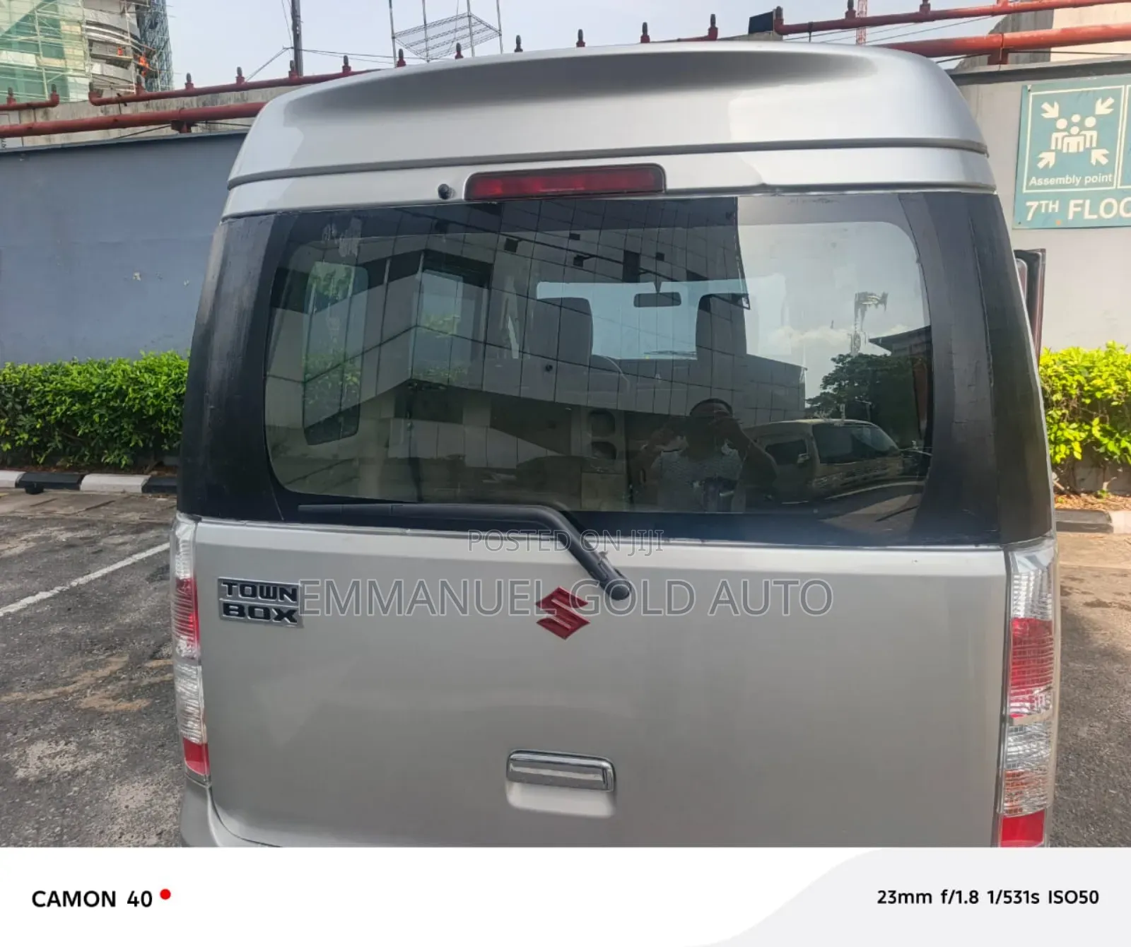 Suzuki APV Minibus 2014 Silver
