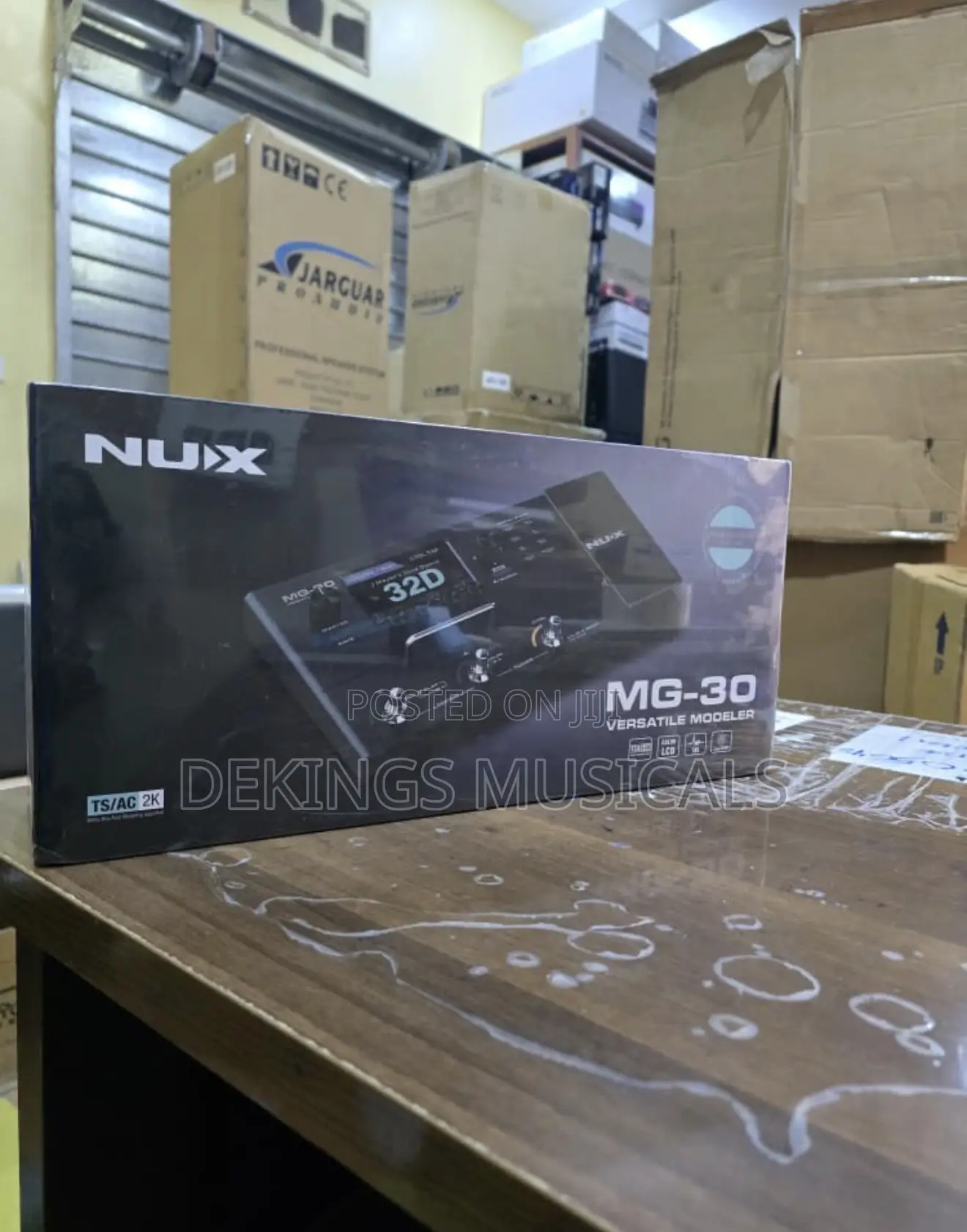 Nux Mg-30 Multi-effects Processor (Electric Guitar Effect)
