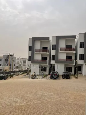 4bdrm Duplex in Mabushi for sale
