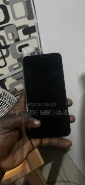 Apple iPhone XS Max 64 GB Gold