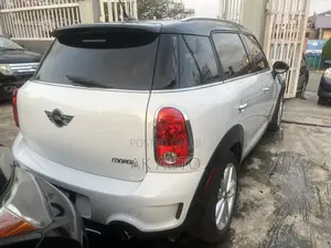 Mini Cooper 2013 White