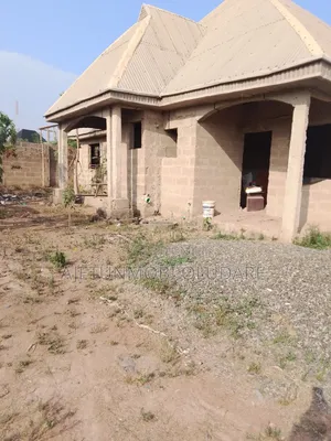 2bdrm Bungalow in Covenant Avenue for sale