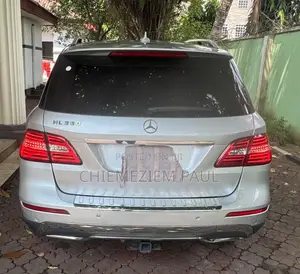 Mercedes-Benz M Class ML350 4MATIC 4dr SUV AWD (3.5L 6cyl 7A) 2014