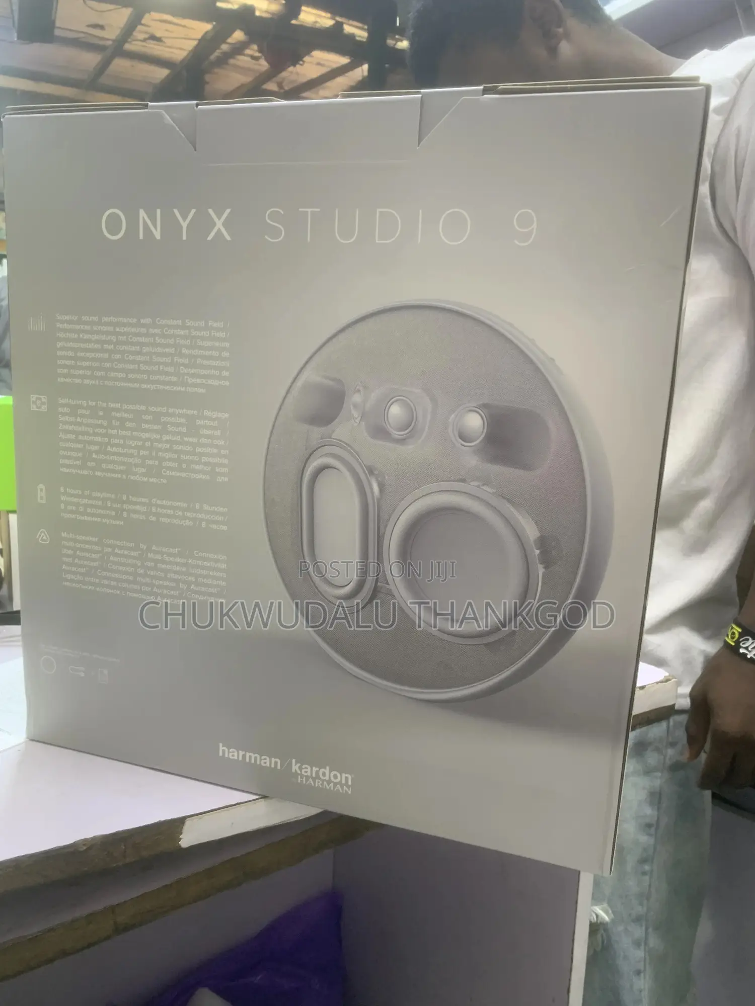 Onyx Studio 9