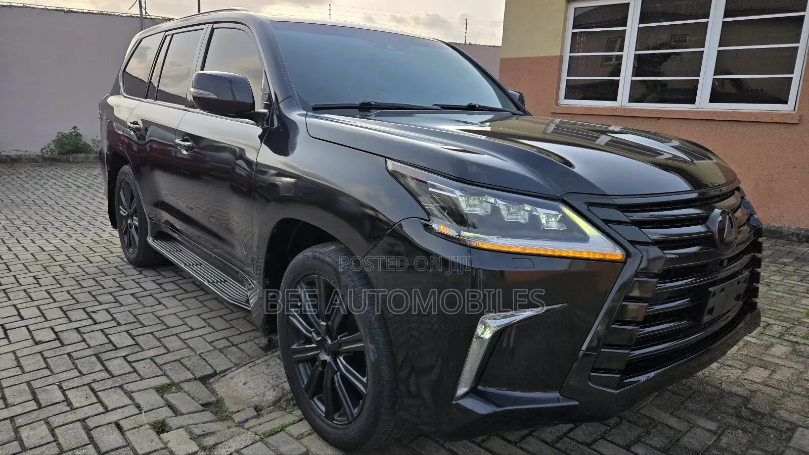 Lexus LX 570 AWD 2019 Black