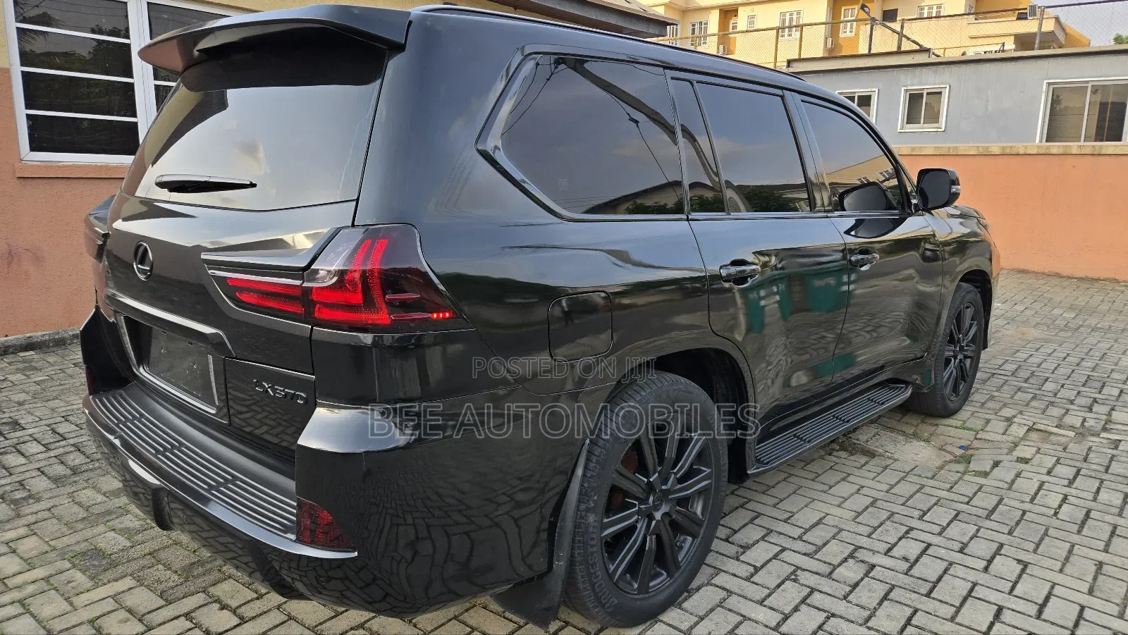 Lexus LX 570 AWD 2019 Black
