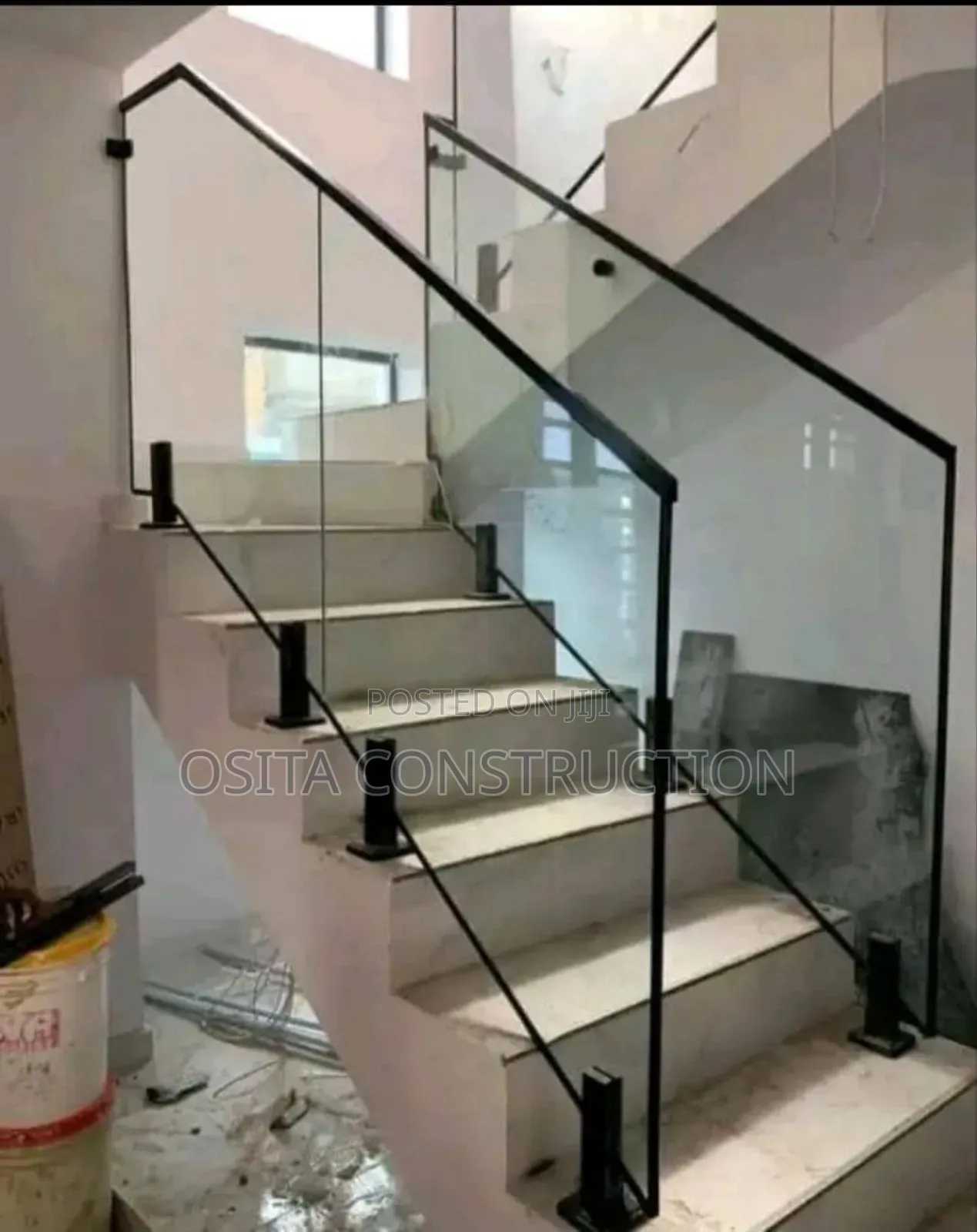 10mm Glass Hand Rail