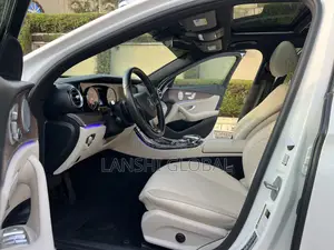 Mercedes-Benz E300 4Matic AWD Sedan (2.0L 4cyl 9A) 2017 White