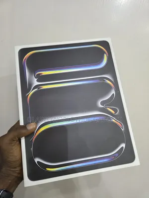 New Apple iPad Pro 13 (2024) 256 GB Silver