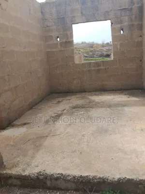 3bdrm Bungalow in Behind Command Ikere for sale