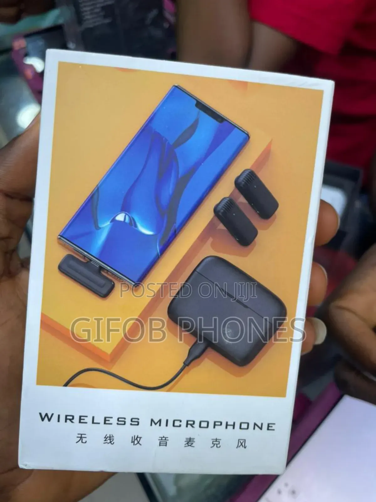 iPhone and Type C Wireless Microphone for Content Creation