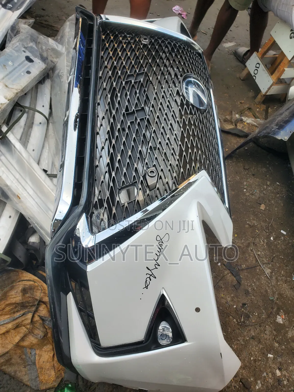 Complete Front Bumper Rx350 2017-2018