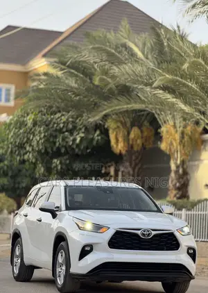 Toyota Highlander 2023 White