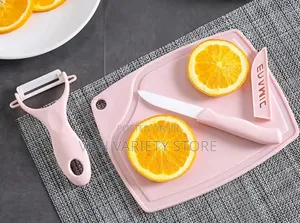 3 In 1 Souvenir Set (Fruit Knife,Skin Peeler And Chopping Board)