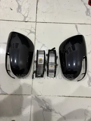 2007-2011 Camry Side Mirror Cover With Pointer Light