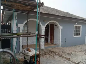 Furnished 1bdrm Block of Flats in Bale Palace Ijedodo for rent