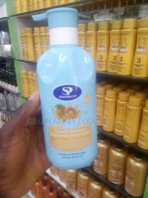Skeenpoint Glow and Radiance Brightening Body Lotion
