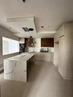 Luxury 3-Bedroom Apartment