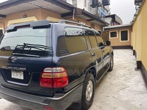Toyota Land Cruiser 90 Automatic 2002 Blue