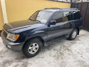 Toyota Land Cruiser 90 Automatic 2002 Blue