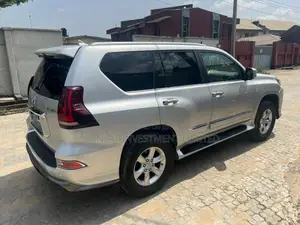 Lexus GX 460 2012 Silver