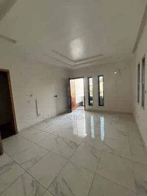 5bdrm Duplex in Pinnock Beach Estate, Osapa london for rent