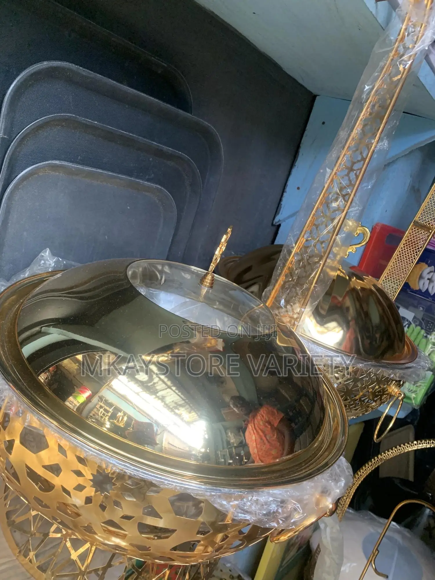 Hook Buffet Serving Dishes